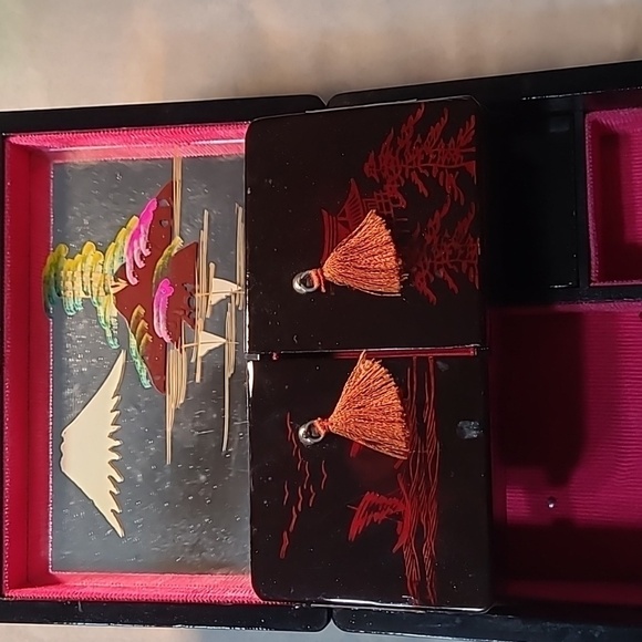 Music Box Sterling Japan with Jewelry - Picture 8 of 12